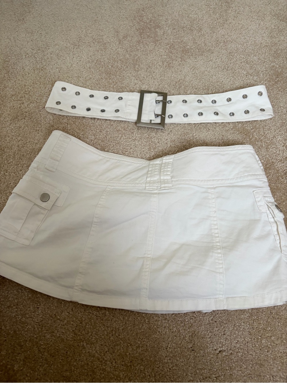I.AM.GIA White Mini Skirt with Studded Belt - Picture 2 of 3